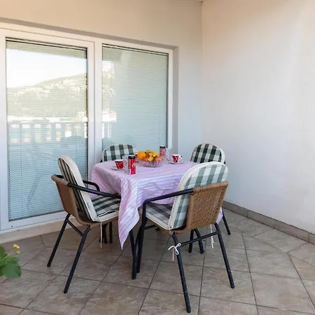 דירה Beautiful In With House Sea View קלק