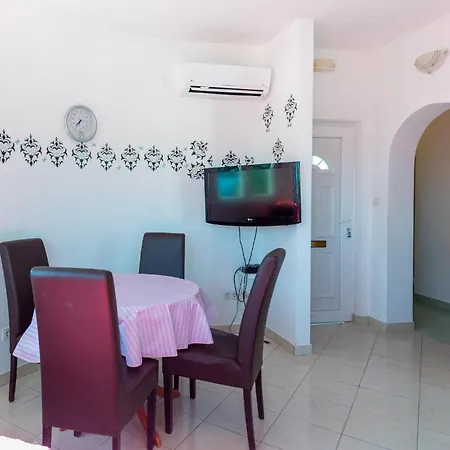 דירה Beautiful In With House Sea View
